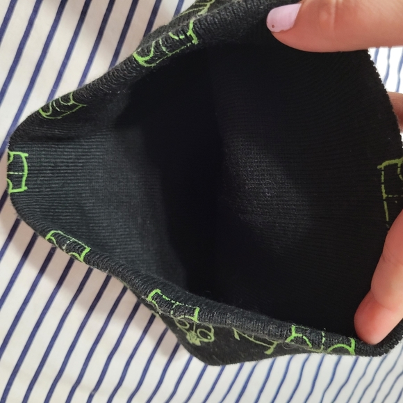 invader zim beanie - Picture 3 of 7